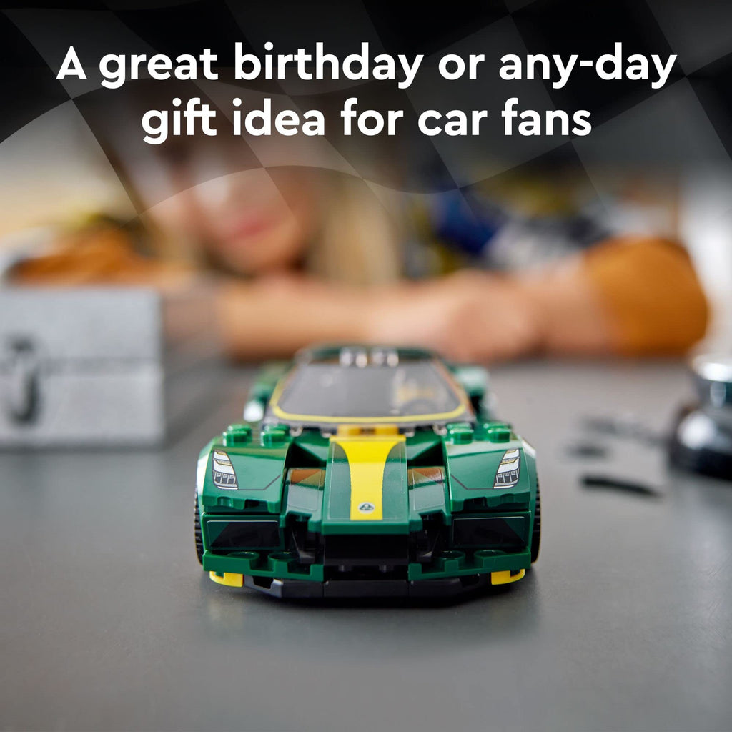 Race Car Toy Model with Racing Driver Minifigure V9725