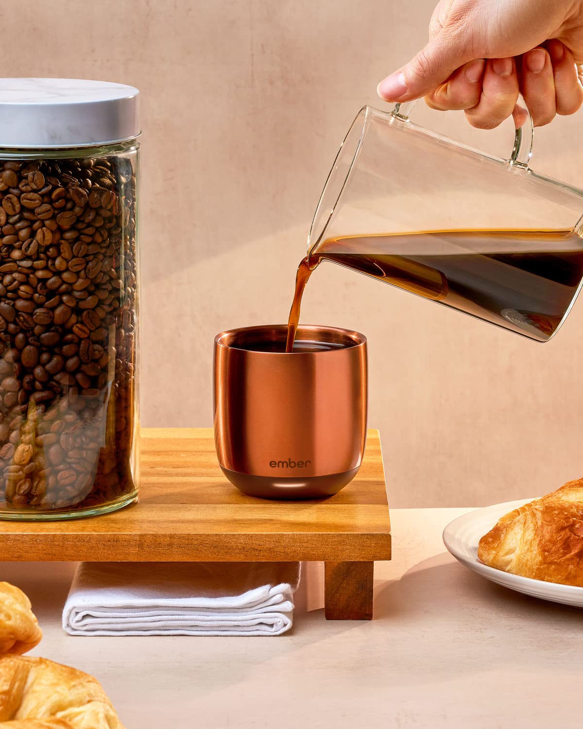 6 oz App-Controlled Heated Smart Cup Q8342
